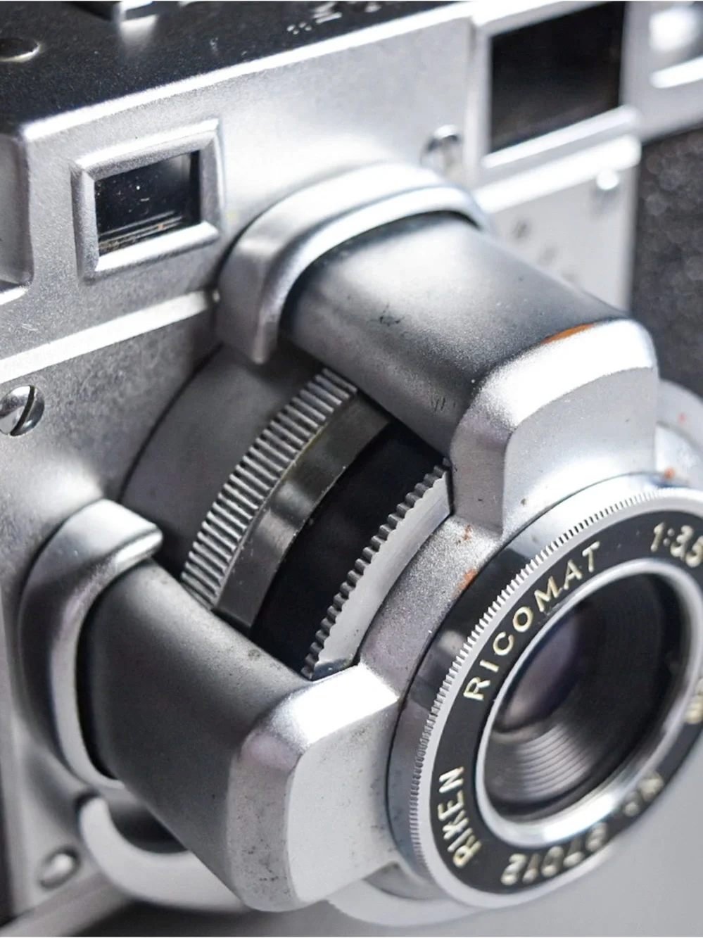 Vintage Ricoh “35” 35mm Rangefinder Camera – Riken Ricomat 45mm f/3.5